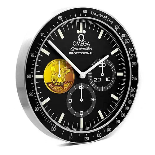 Omega Speedmaster Moonwatch Wanduhr – 40 Jahre, Gold – Ansicht 2