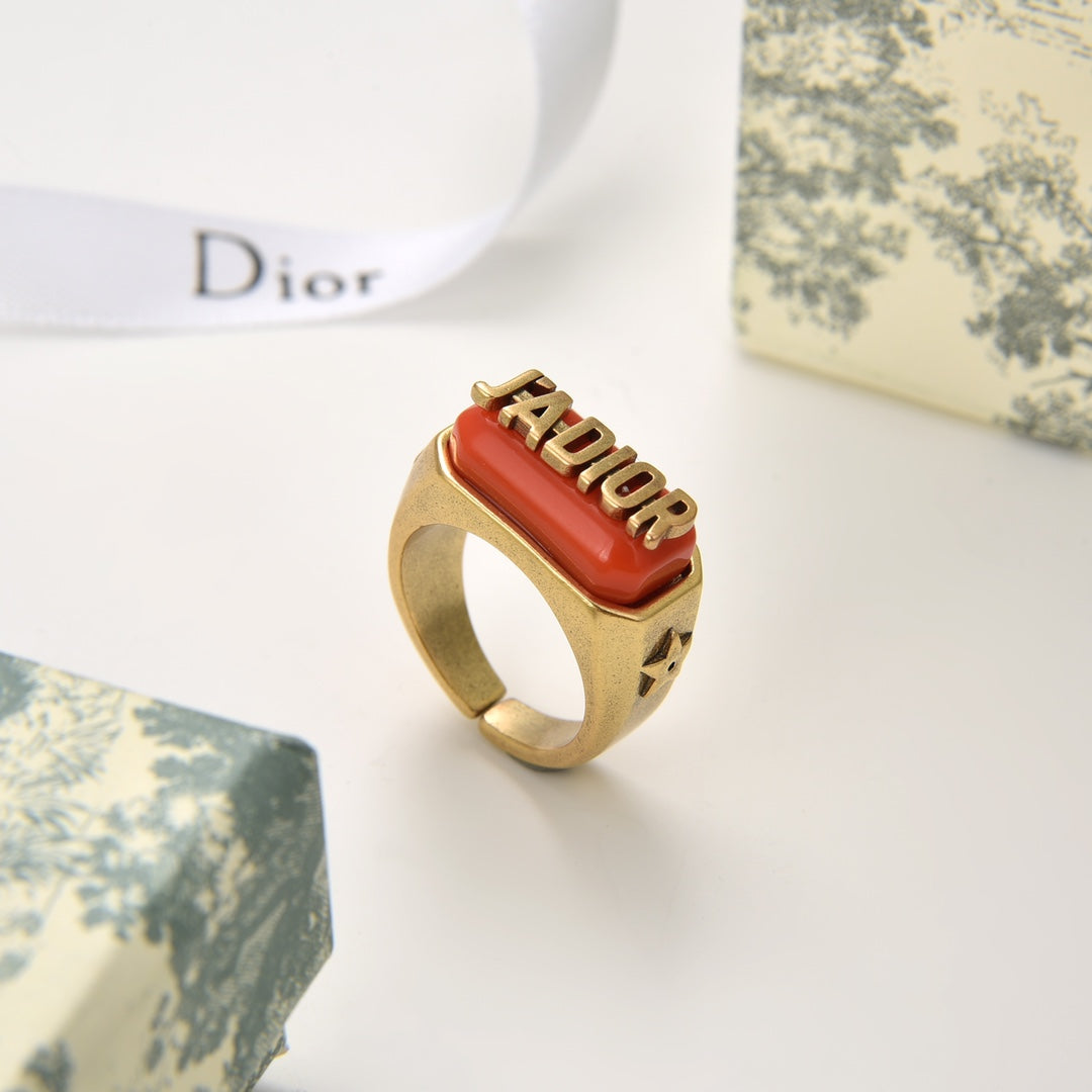Profilbild Orange Acrylic Letter Open Ring