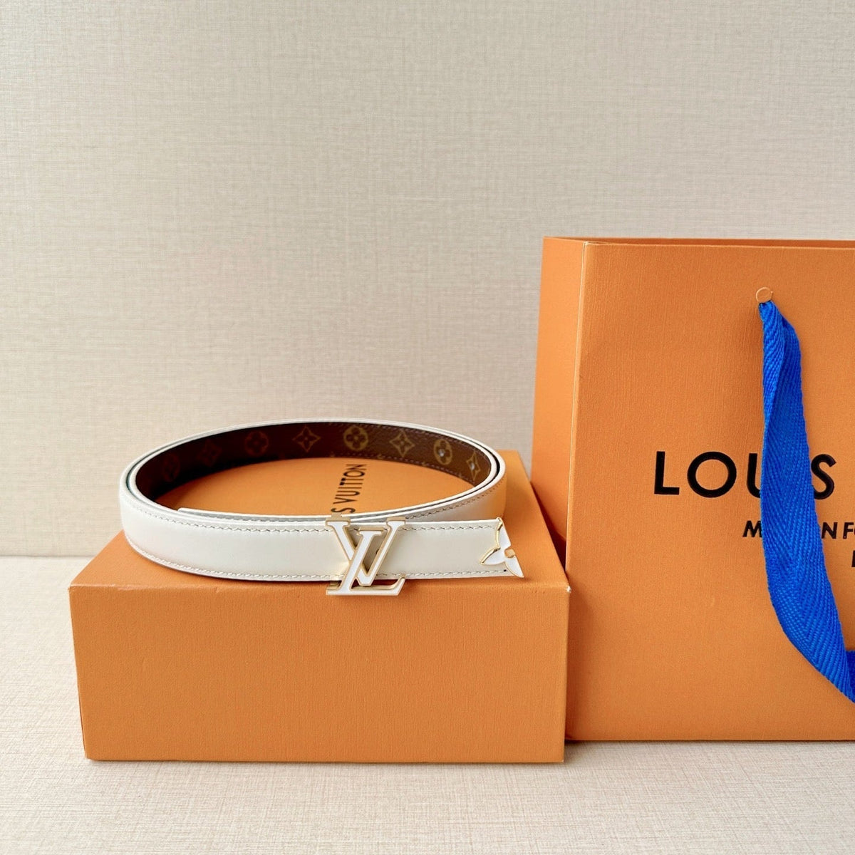 The Luxuriös Monogram Damen Gürtel