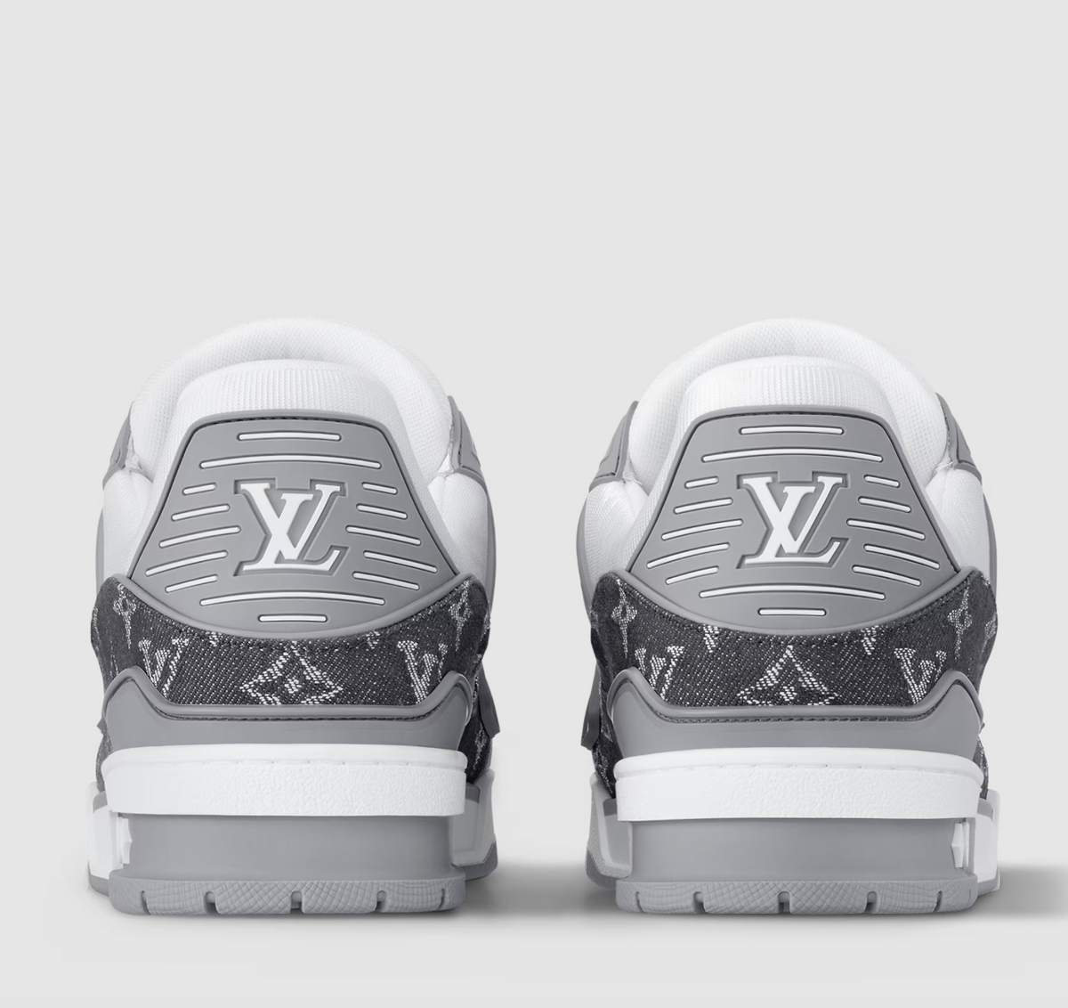 Sneaker Trainer Monogram Grau – Produktfoto 3