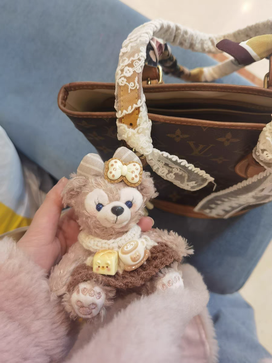 Plüsch-Teddy-Taschenanhänger in vier Farben – Originalansicht 5