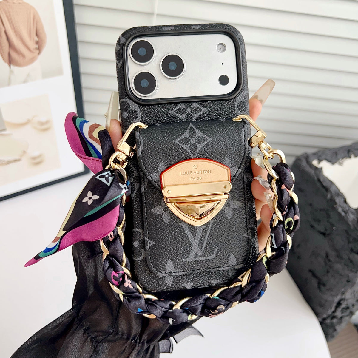 Luxus Crossbody-Handyhülle mit Kartenfach & abnehmbarem Gurt – Ansicht 7