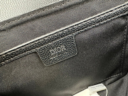Klassische Leder-Crossbody-Tasche – Originalansicht