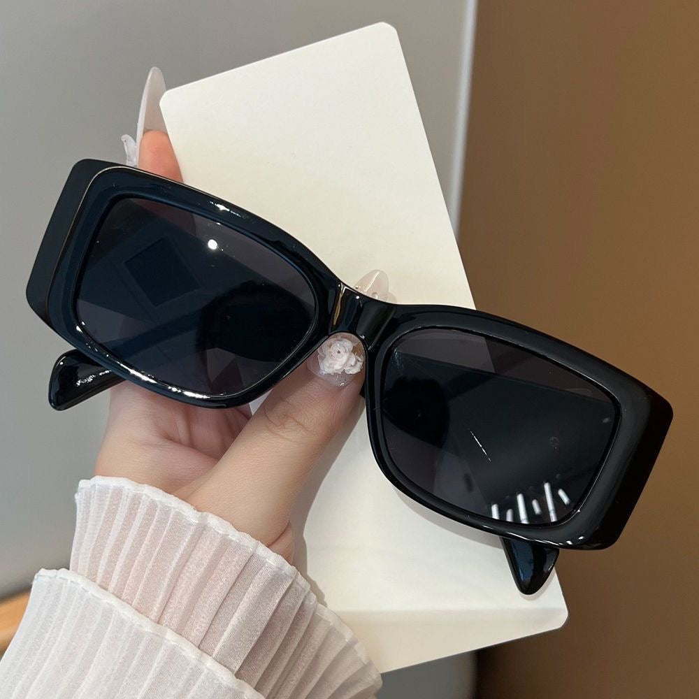 Luxus Retro-Sonnenbrille mit Goldplakette – Ansicht 4