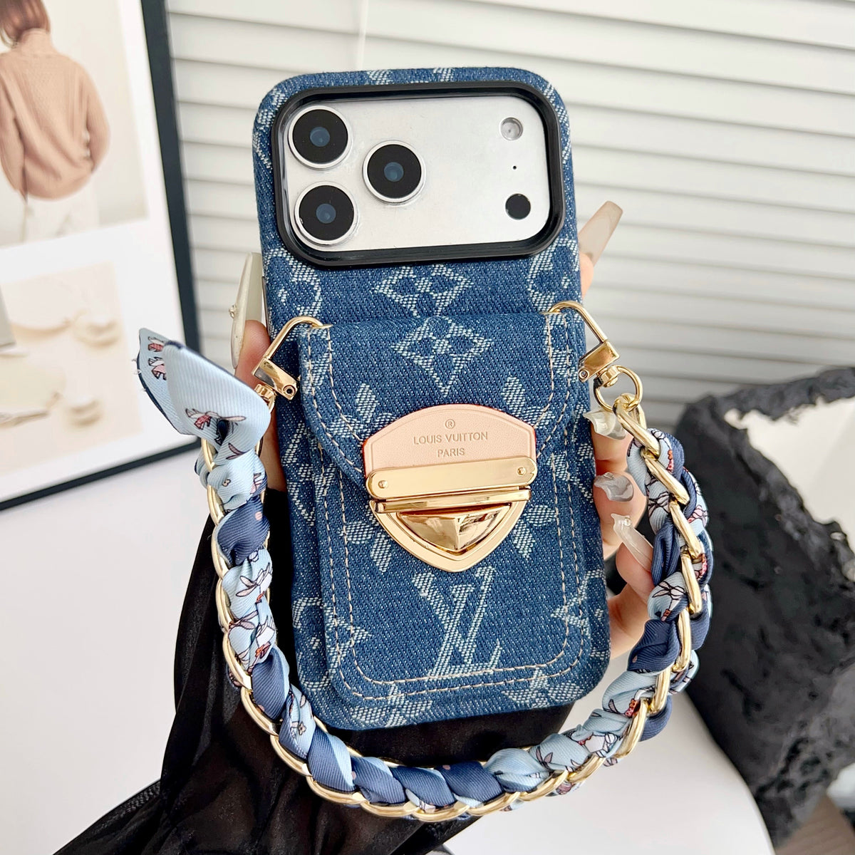 Luxus Crossbody-Handyhülle mit Kartenfach & abnehmbarem Gurt – Ansicht 10