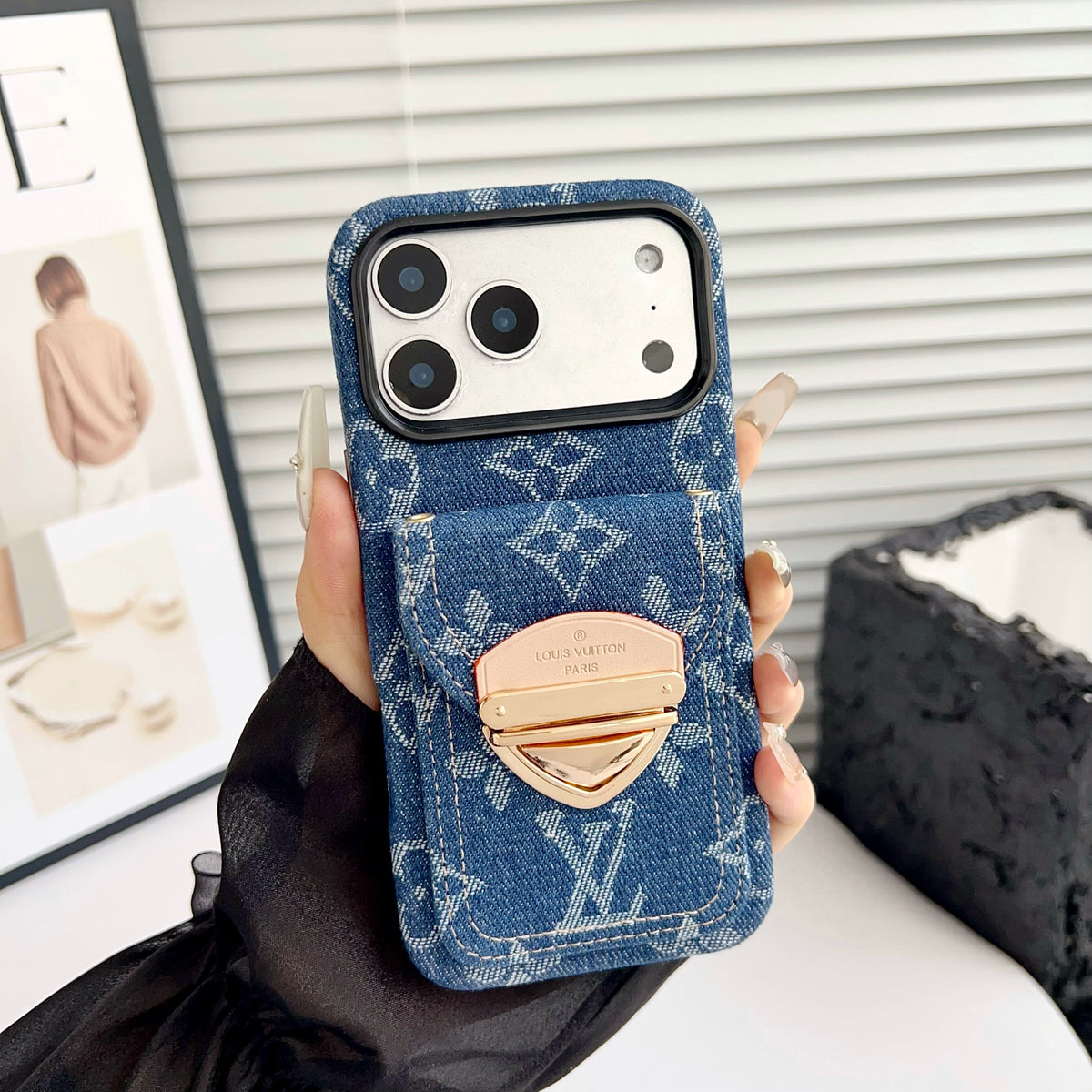 Luxus Crossbody-Handyhülle mit Kartenfach & abnehmbarem Gurt – Ansicht 30