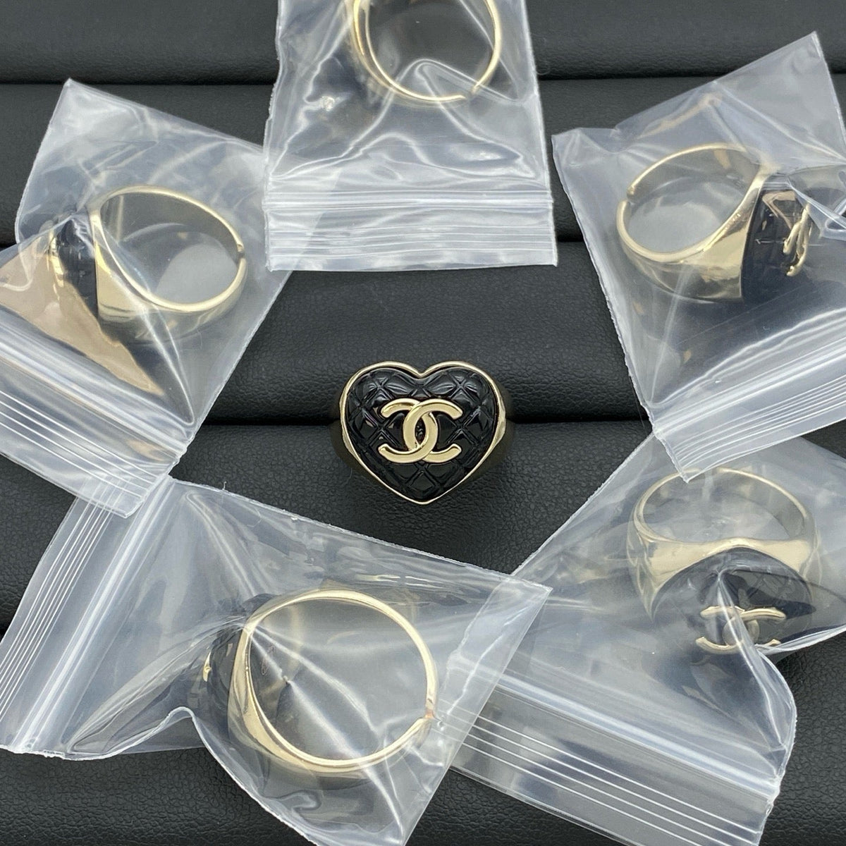 Profilbild Vintage Cool Black Ringe