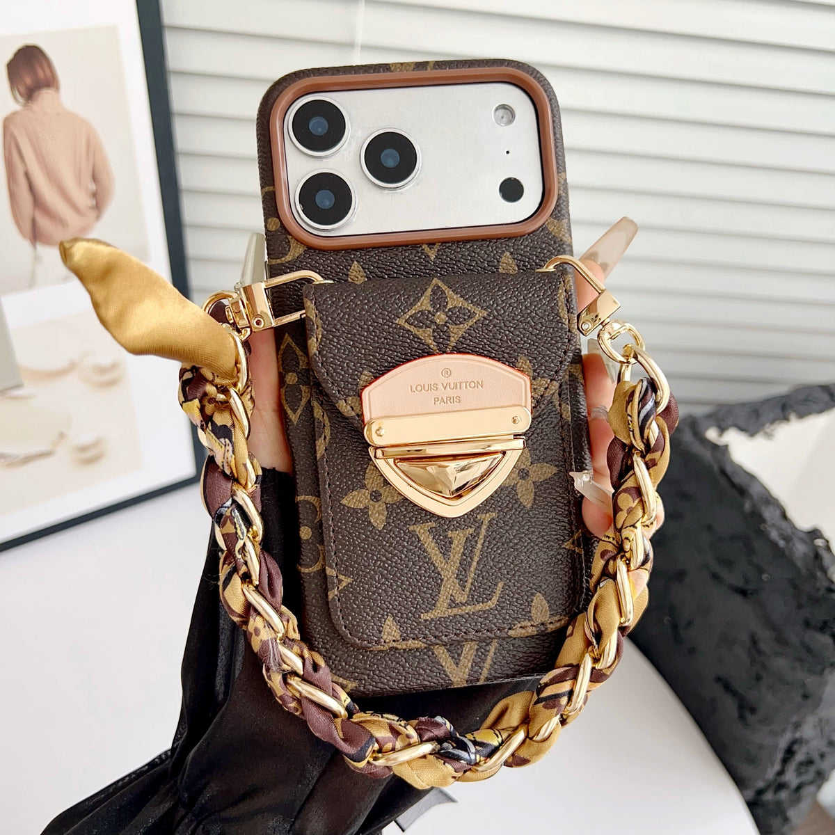 Luxus Crossbody-Handyhülle mit Kartenfach & abnehmbarem Gurt – Ansicht 11