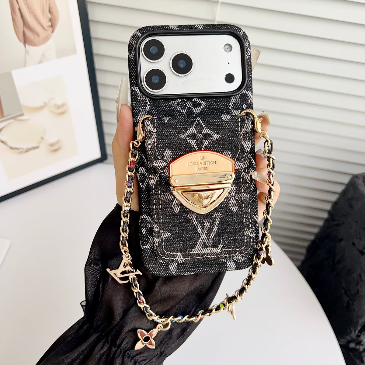 Luxus Crossbody-Handyhülle mit Kartenfach & abnehmbarem Gurt – Ansicht 21
