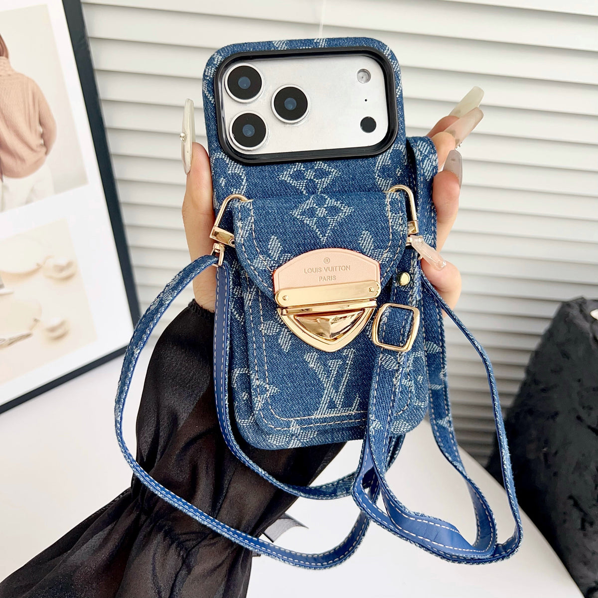 Luxus Crossbody-Handyhülle mit Kartenfach & abnehmbarem Gurt – Ansicht 15