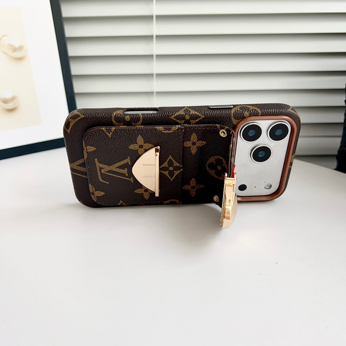 Luxus Crossbody-Handyhülle mit Kartenfach & abnehmbarem Gurt – Ansicht 27