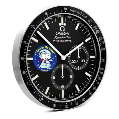 Omega Speedmaster Moonwatch Wanduhr – Variante mit Mineralglas – Ansicht 2