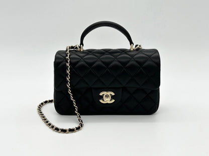 Luxuriöse Mini-Handtasche mit Tragegriff – Originalansicht