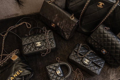 Luxuriöse Mini-Handtasche mit Tragegriff – Originalansicht