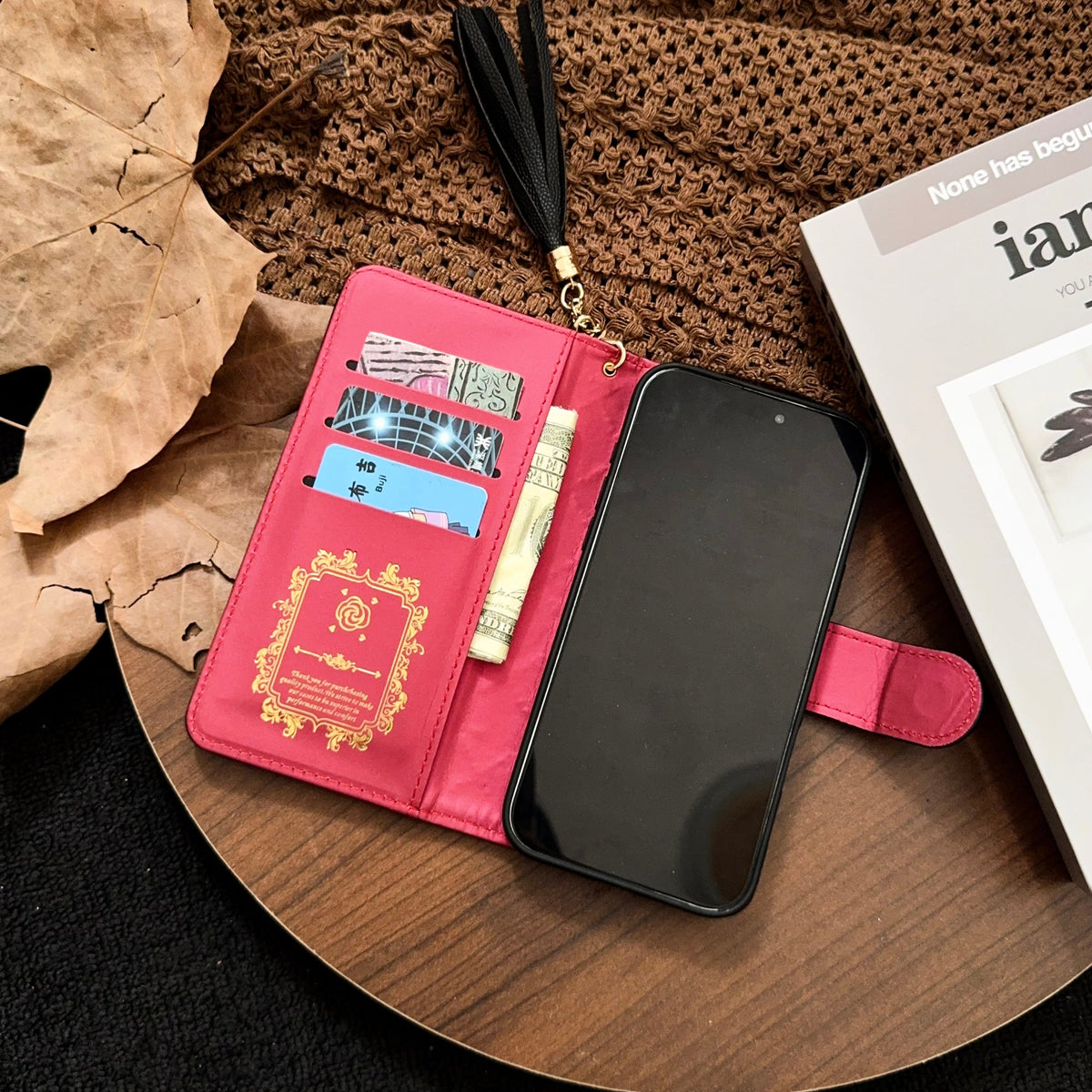 Gesteppte Luxus-Wallet-Hülle mit Quaste – Ansicht 6