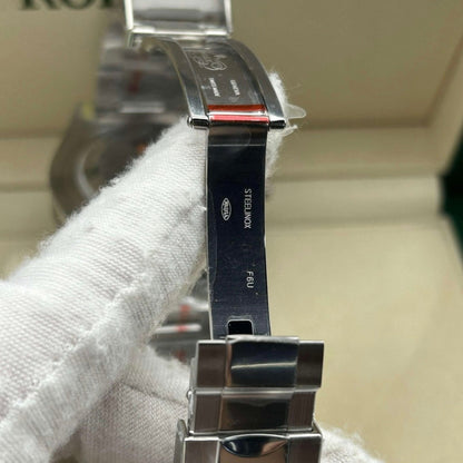 GMT-Master Batman Batgril Oyster 126710