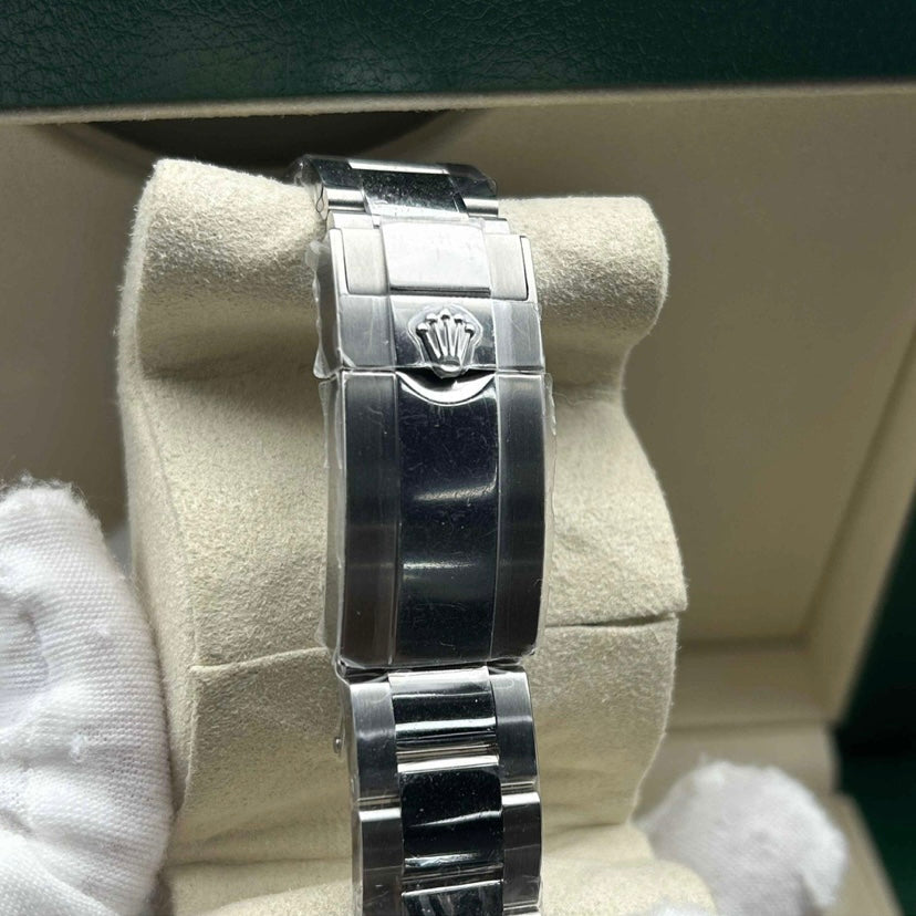 Meridian Sportuhr Grün-Schwarz mit Gliederarmband 40 mm
