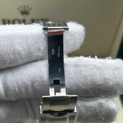 Meridian Sportuhr Grün-Schwarz mit Gliederarmband 40 mm