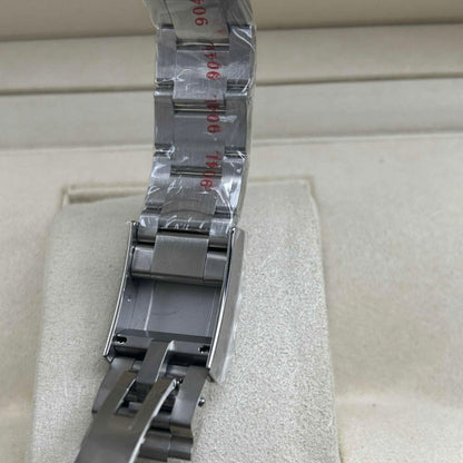 Meridian Sportuhr Grün-Schwarz mit Gliederarmband 40 mm