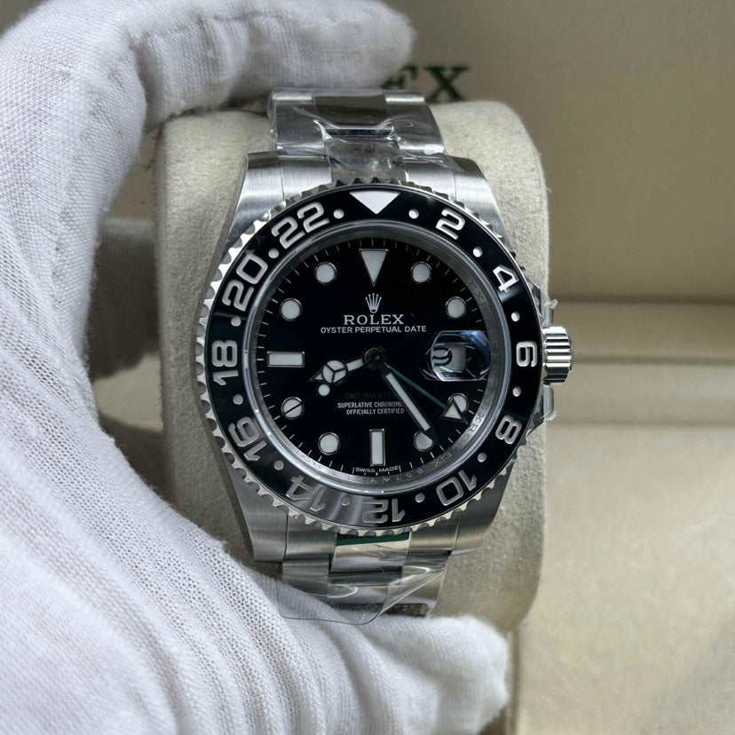 GMT-Master II Oyster 116710LN