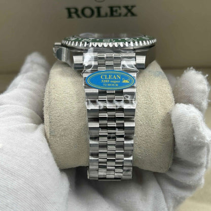 Meridian Sportuhr Grün-Schwarz mit feinem Gliederarmband 40 mm