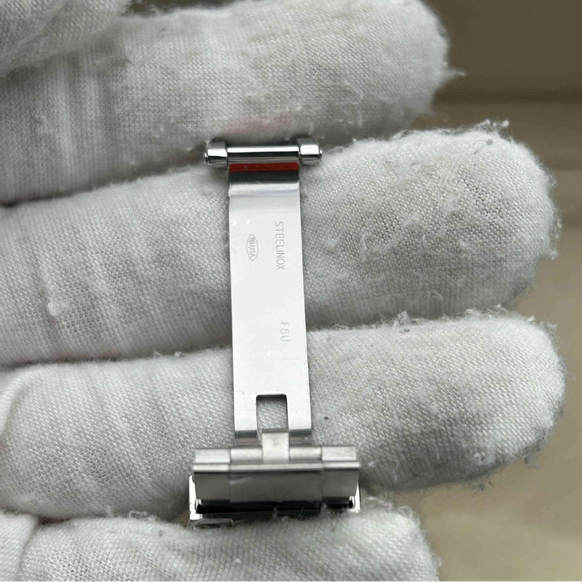 Meridian Sportuhr Grün-Schwarz mit feinem Gliederarmband 40 mm