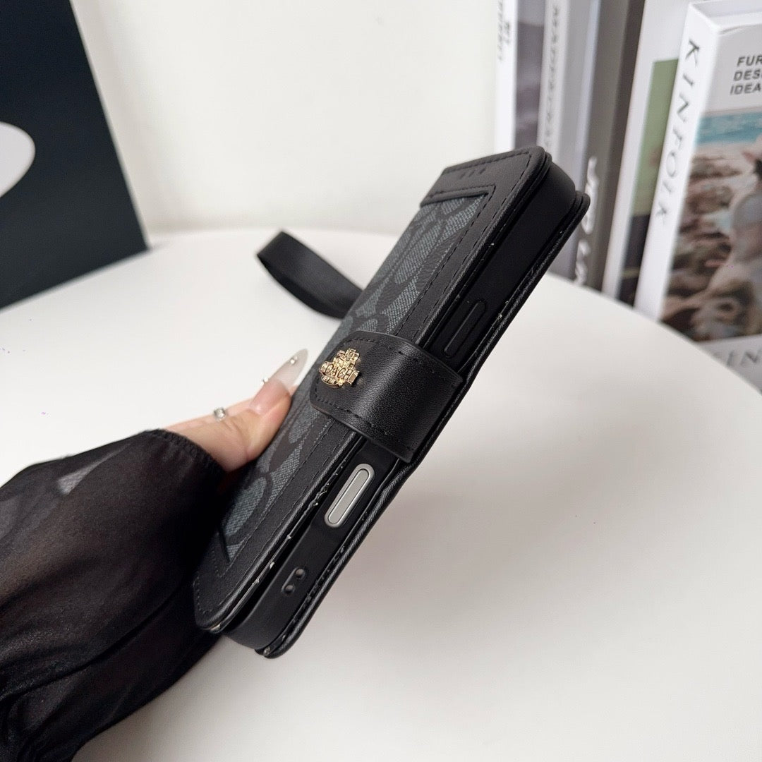 Luxus-Wallet-Hülle mit Muster, Kartenfach & Gurt – Ansicht 6