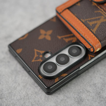 Crossbody-Kartenhülle mit Trageriemen für Samsung Z Fold – Originalansicht 4
