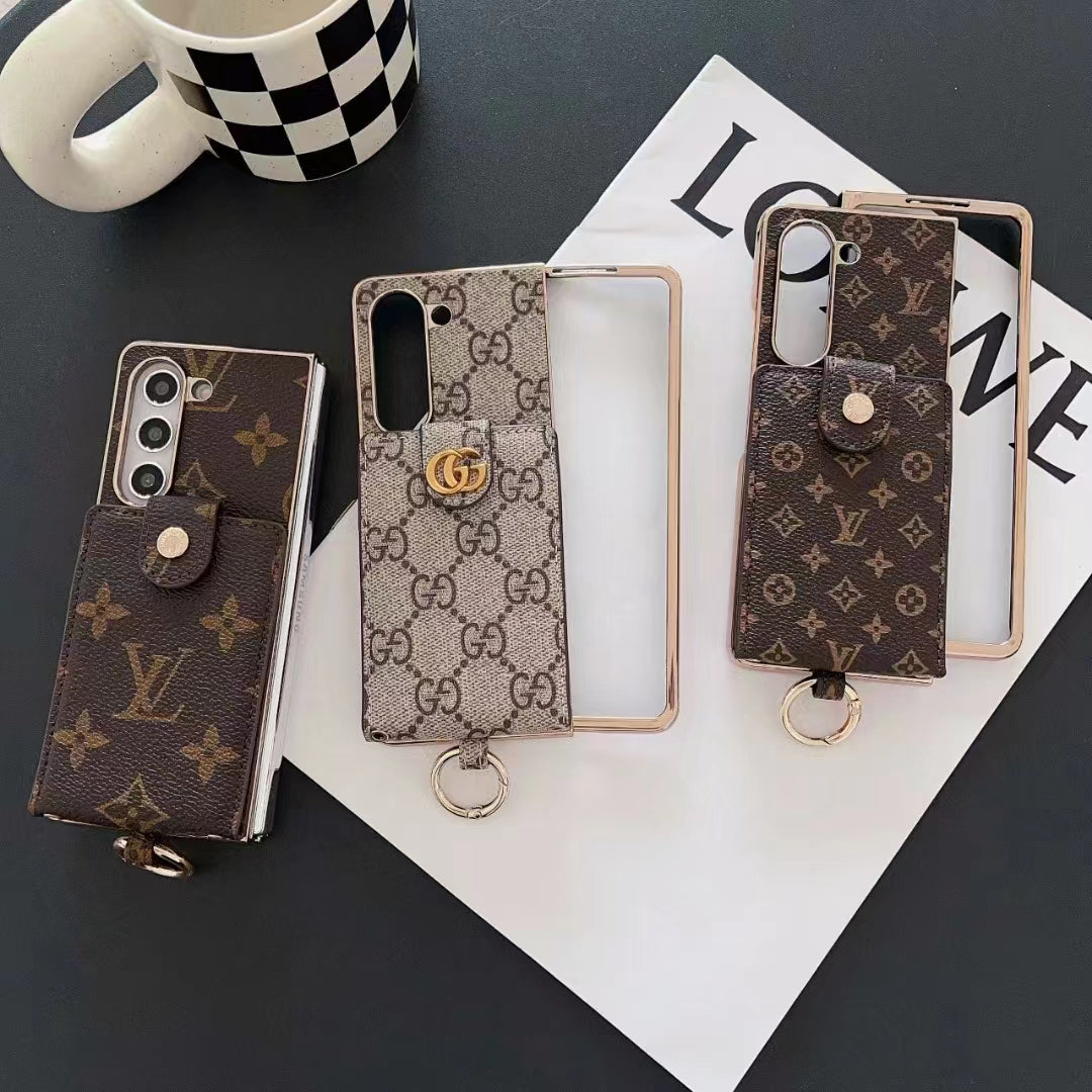 Monogramm-Crossbody-Kartenhülle für Samsung Z Fold – Originalansicht 9