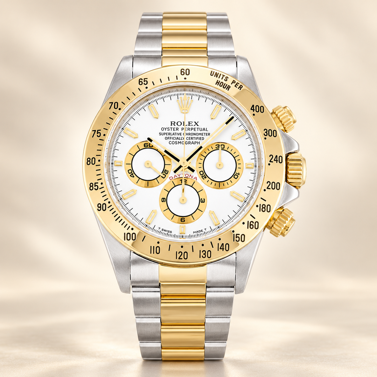Aurelio Chronograph Compact – Vorderansicht mit weißem Zifferblatt