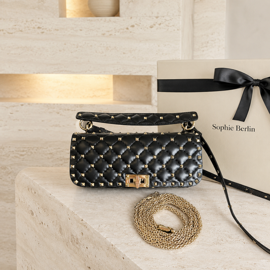 Rockstud Nieten-Umhängetasche Schwarz – Luxusansicht