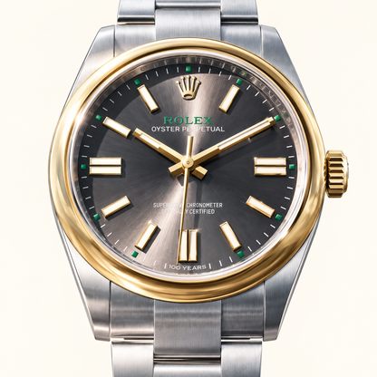Elegante Herrenuhr – Bicolor & Anthrazit – Detailansicht von Zifferblatt, Lünette und sichtbarer Krone