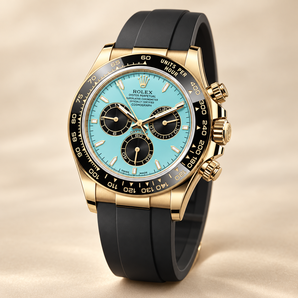 Celestia Chronograph, Seitenansicht mit goldfarbener Krone und Drückern