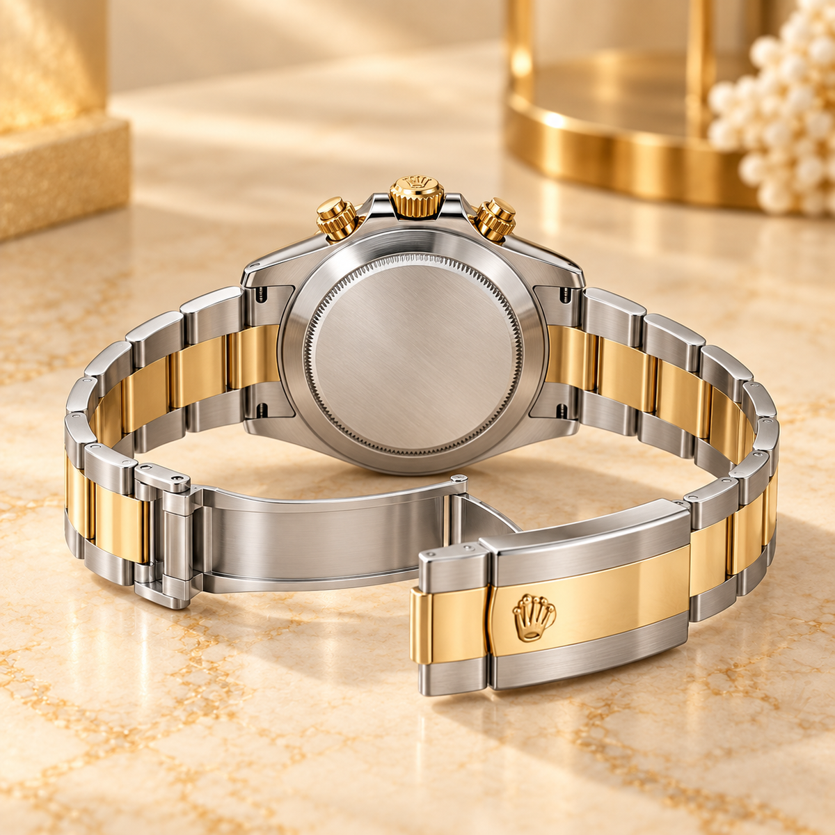 Champalor Herren-Chronograph geschlossene Rückseite und geöffnetes Bicolor-Armband