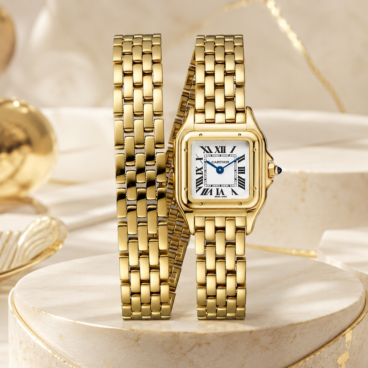 Panthère Damenuhr in Gold – Small – Luxus Profilfoto