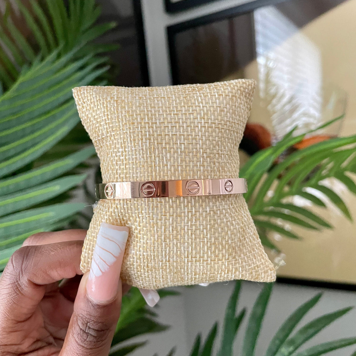 Profilbild Rose Gold Love Armband (with screwdriver)