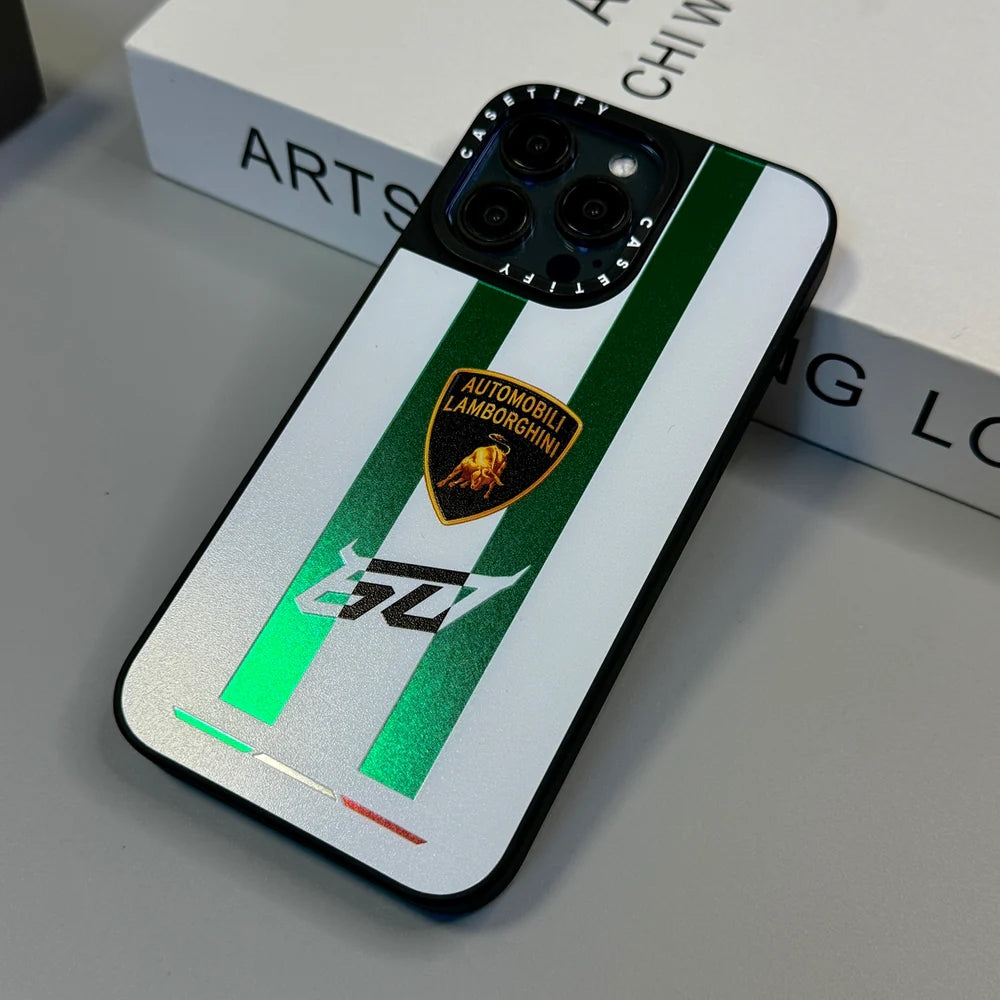 Elegante Metalloptik iPhone-16-Hülle – Design 9