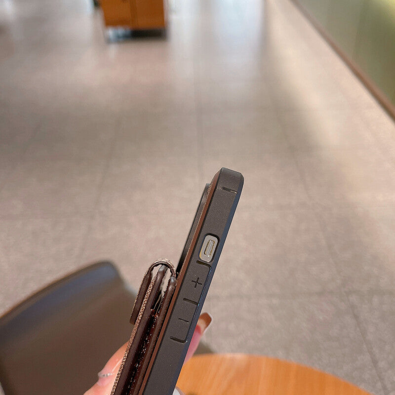 iPhone-Hülle mit integriertem Portemonnaie und Trageriemen – Originalansicht 11