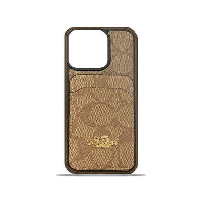 Kaffeebraune iPhone-Hülle mit rückseitigem Kartenhalter – Originalansicht 2