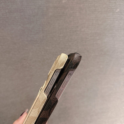 Weiße iPhone-Hülle mit elegantem Kartenfach – Originalansicht 5