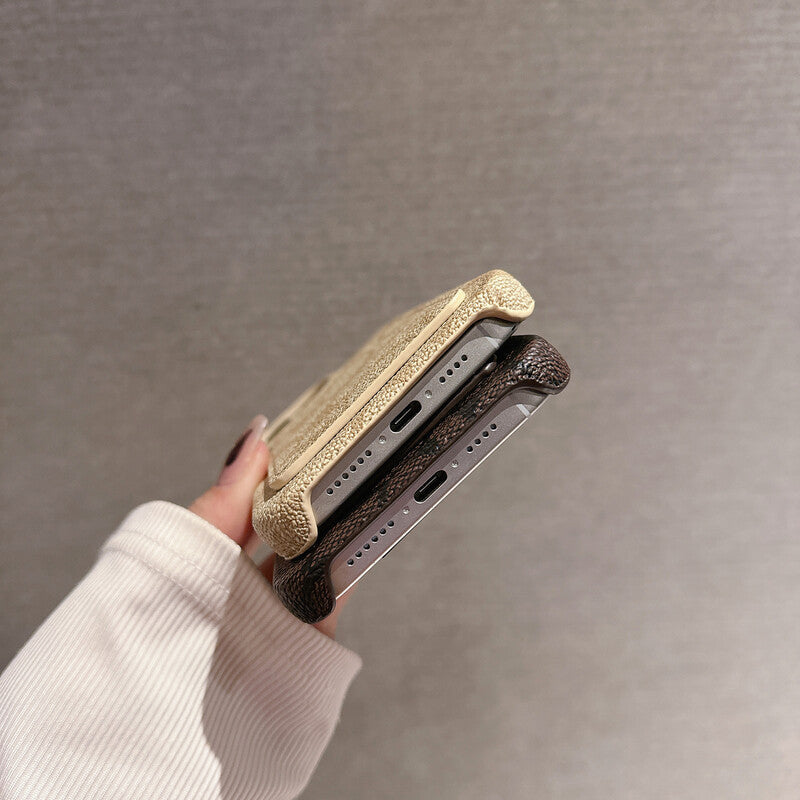 Weiße iPhone-Hülle mit elegantem Kartenfach – Originalansicht 6