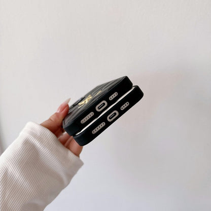 Schwarz-weiße iPhone-Hülle mit grafischem Punktdesign – Originalansicht 8