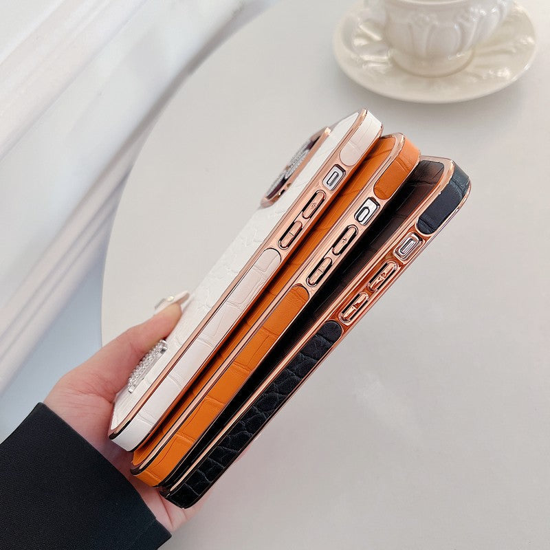 iPhone-Hülle mit roségoldenem Schmuckdetail – Originalansicht 12