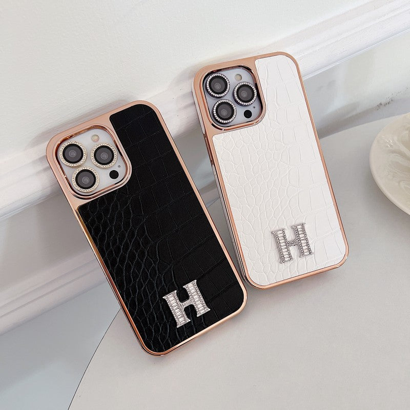 iPhone-Hülle mit roségoldenem Schmuckdetail – Originalansicht 7