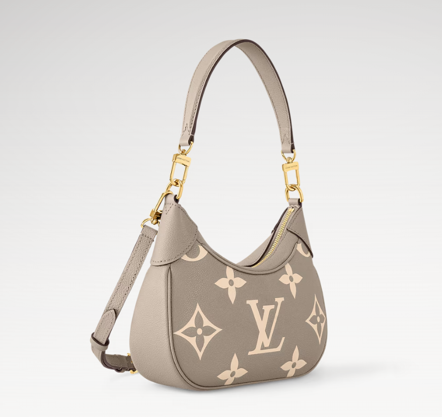 Mini-Hobo-Tasche in Taupe und Creme – Seitenansicht mit Schulterriemen