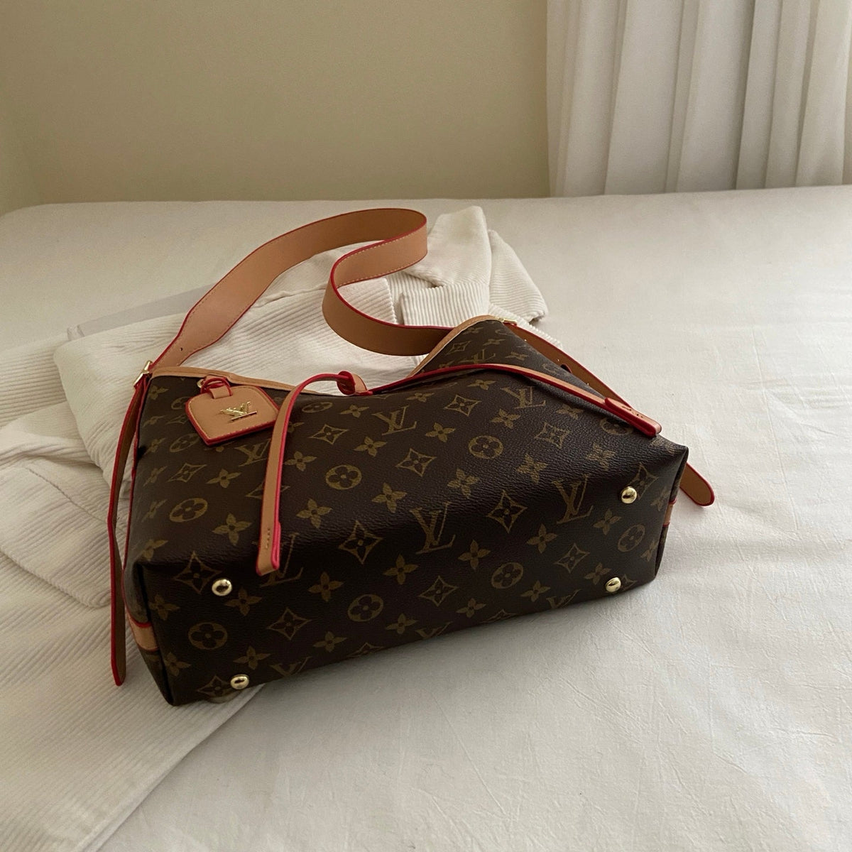 Monogramm Cross-Strap Schultertasche – Foto 16