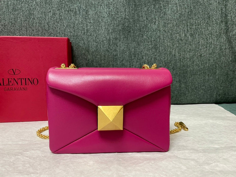 One Stud Leder-Umhängetasche Magenta