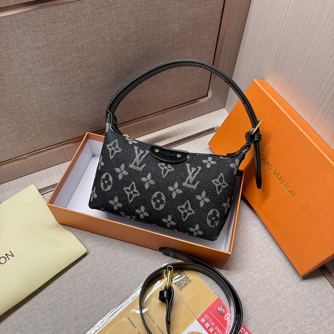Zeitlose Leder-Handtasche – Foto 5
