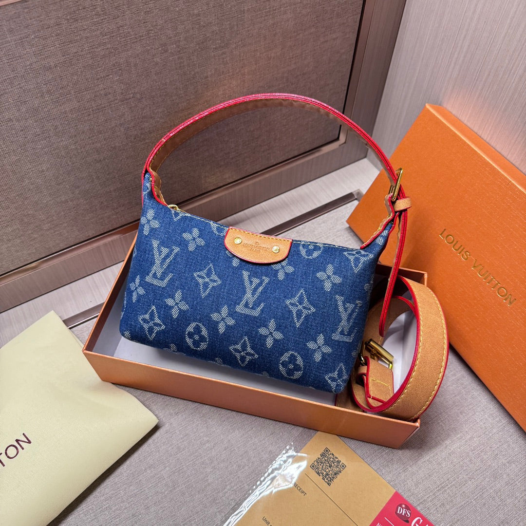 Zeitlose Leder-Handtasche – Foto 6