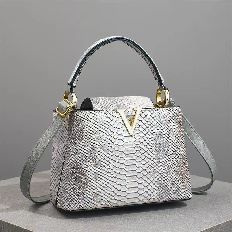 Luxus-Handtasche mit Straußenprägung – Foto 10